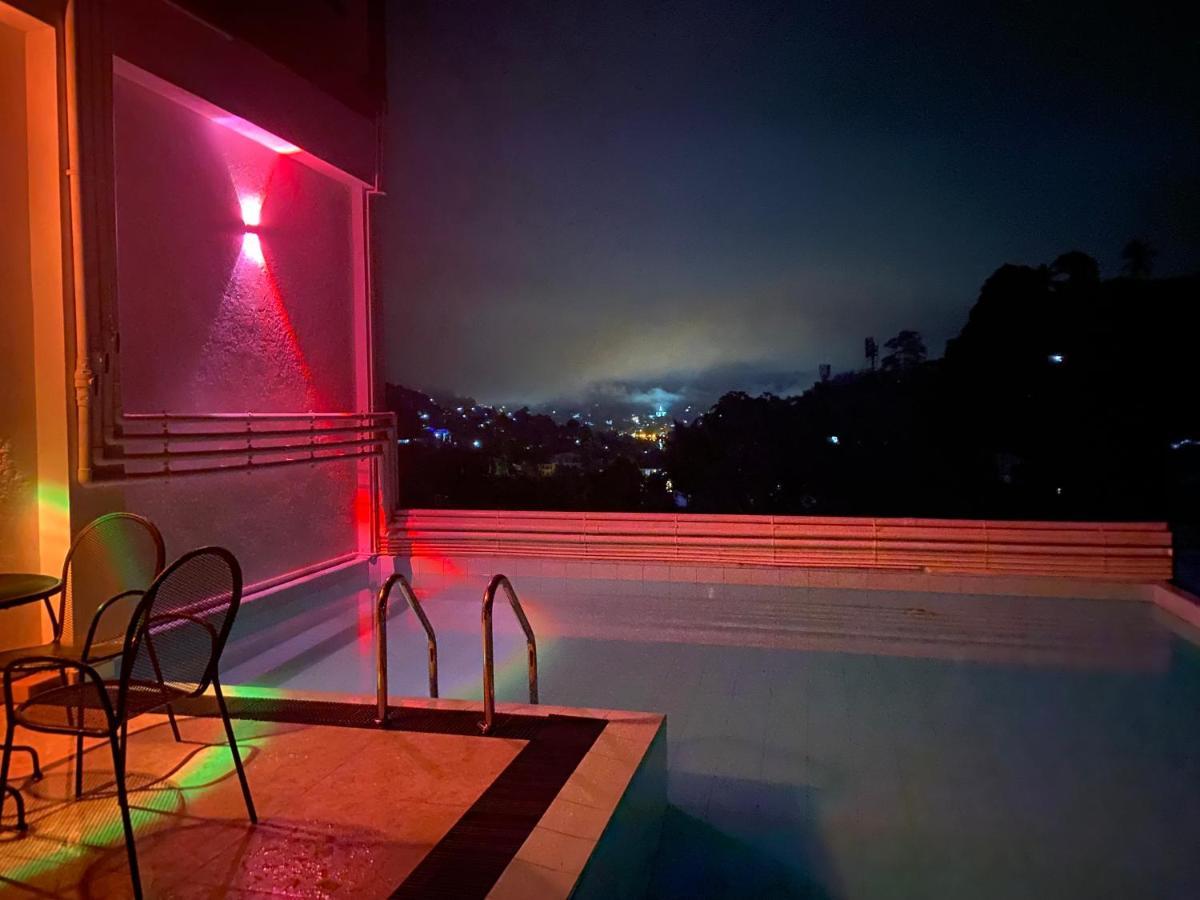 Aurelia Inn Kandy Bagian luar foto