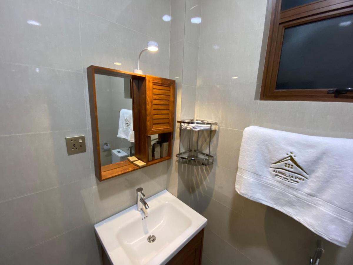 Aurelia Inn Kandy Bagian luar foto