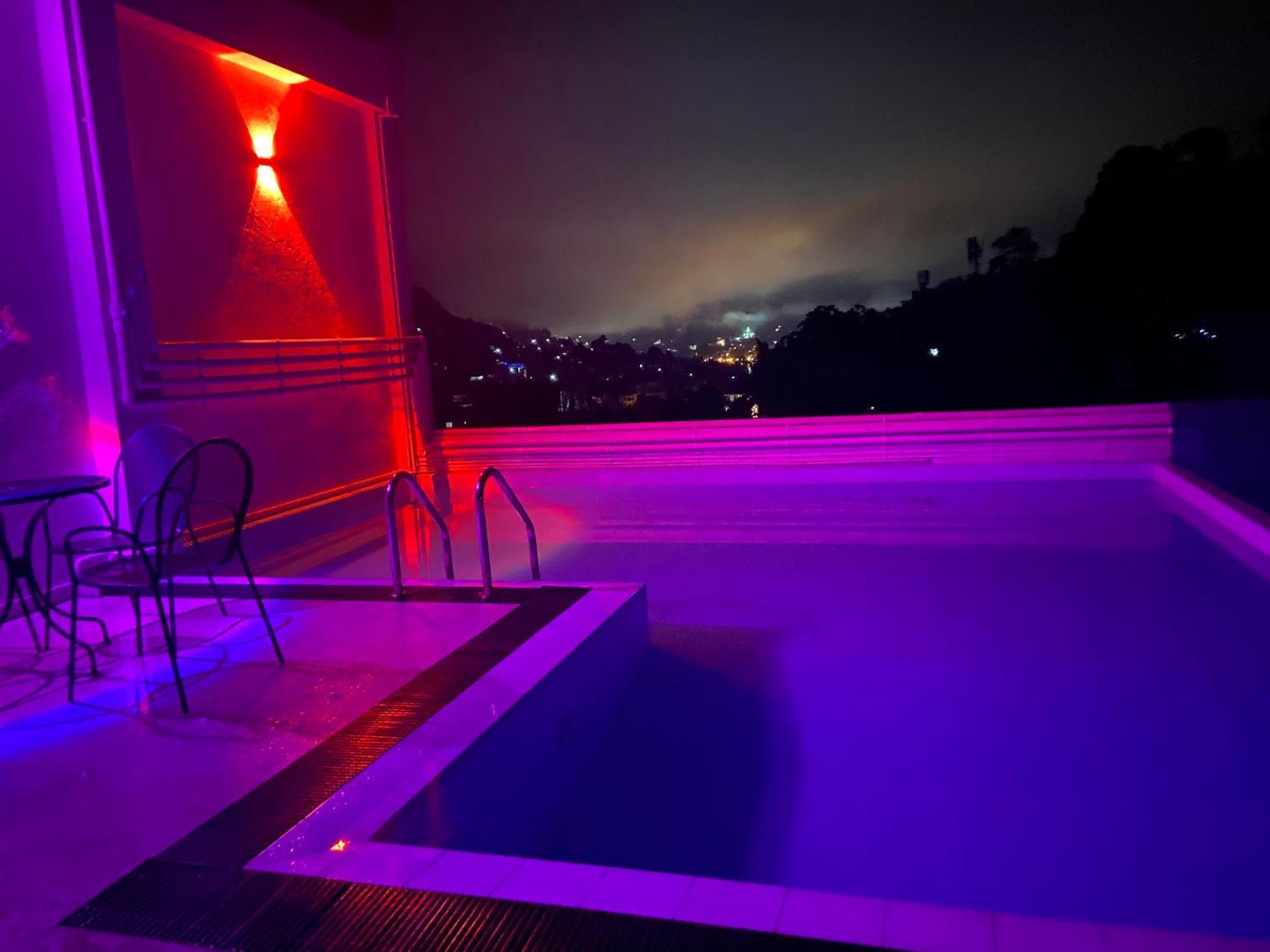 Aurelia Inn Kandy Bagian luar foto